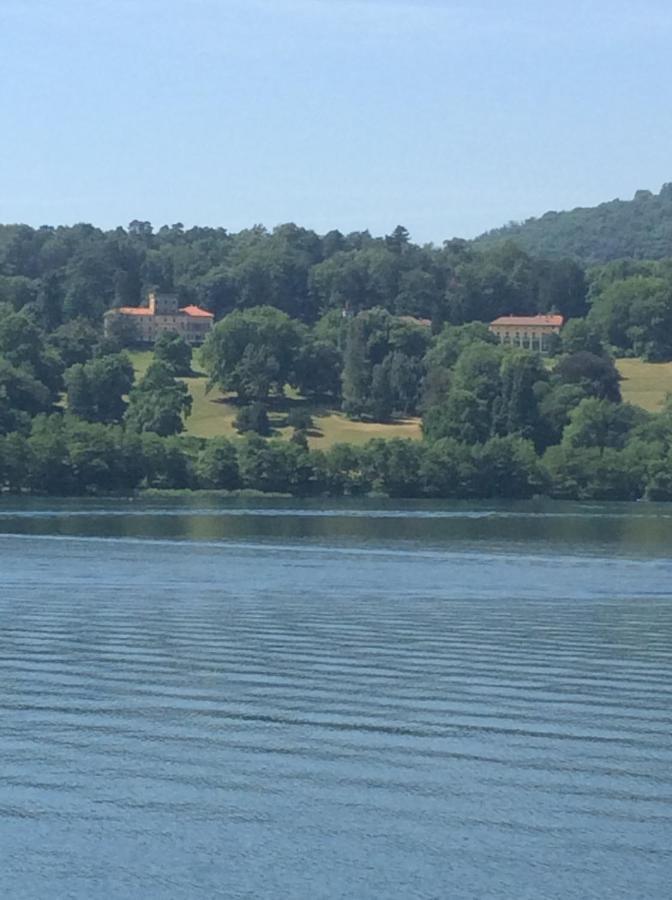 B&B Notte Sul Lago Gozzano Bagian luar foto