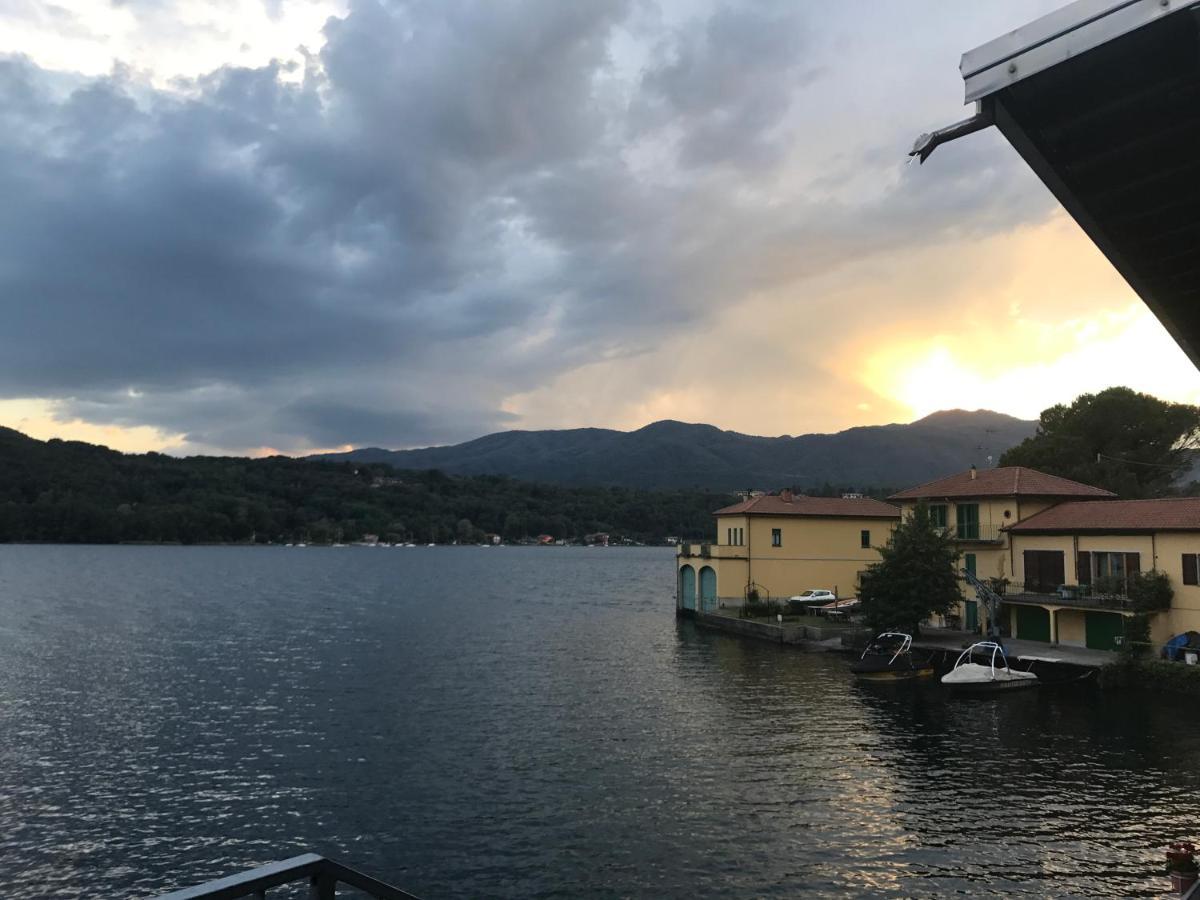 B&B Notte Sul Lago Gozzano Bagian luar foto