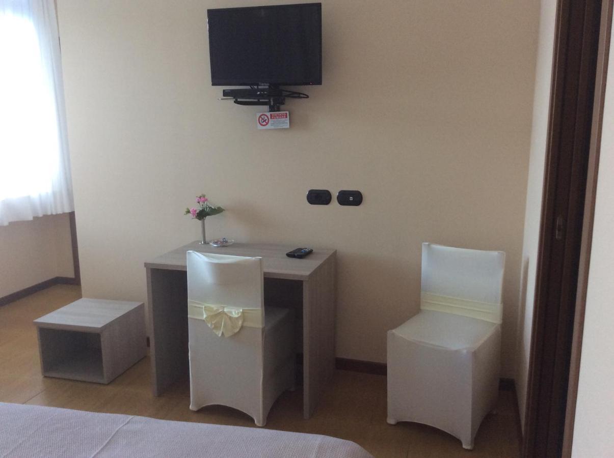 B&B Notte Sul Lago Gozzano Bagian luar foto